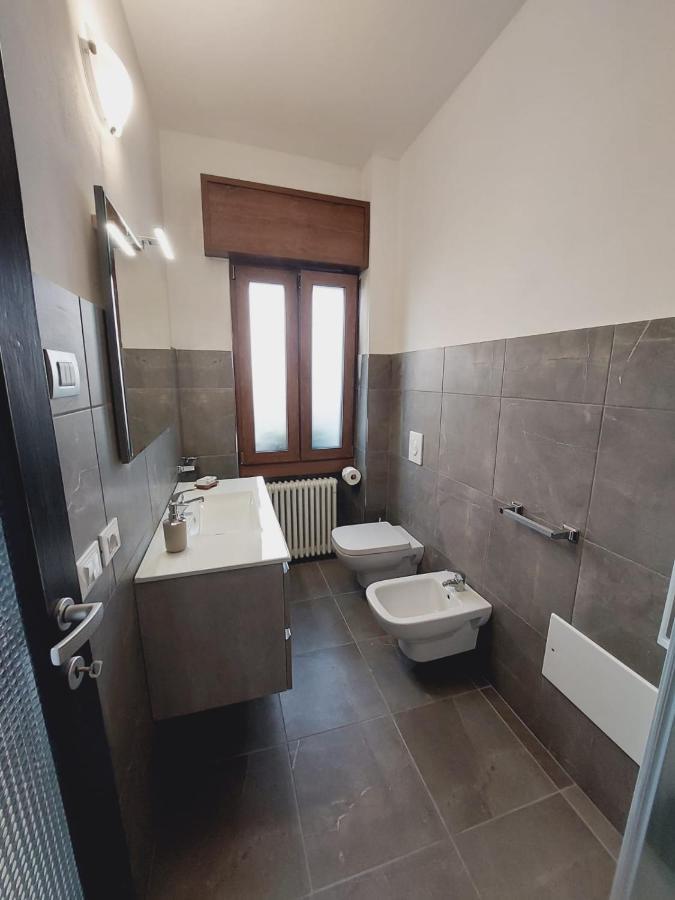 Dudi Jolie Maison - Jacuzzi Lezzeno Exterior foto